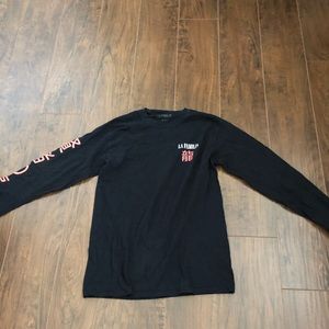 LA FAMLIA Long Sleeve Tee